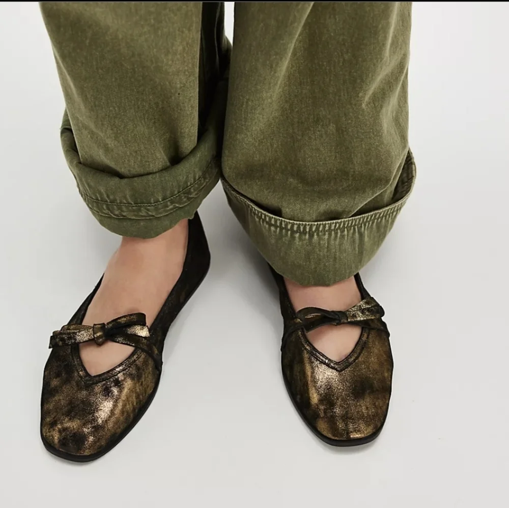 Free People Mania Bow Leather Ballet Flats in Bronze Age Metallic - Size 8